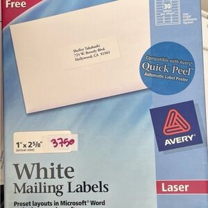 Avery 1" x 2-5/8" white mailing labels Opened box